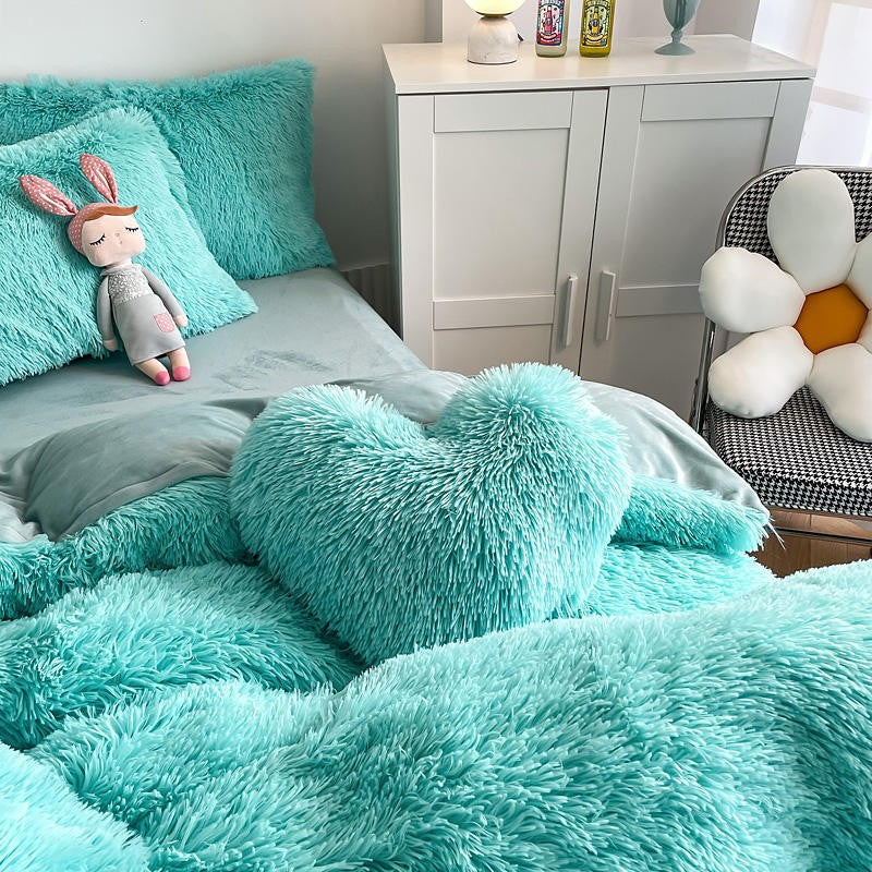 Hug and Snug Fluffy Turquoise Duvet Cover Set