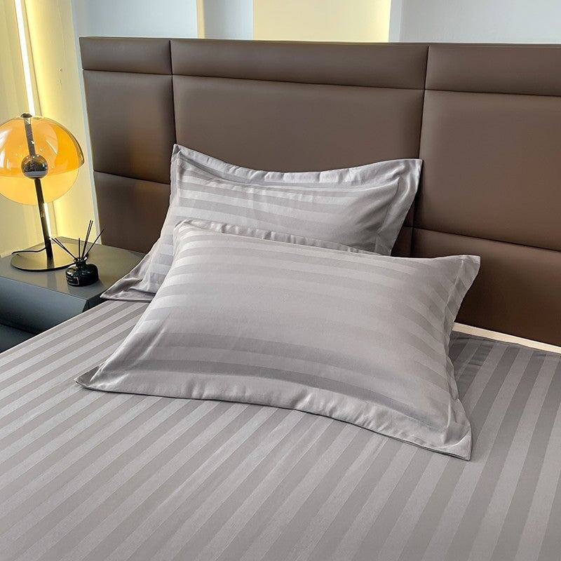 Lux Hotel Striped Pillowcases (Set of 2)