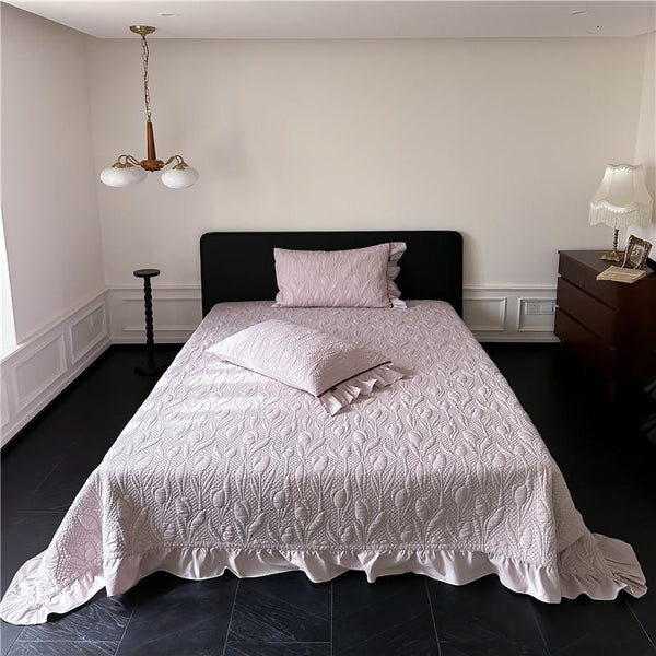 Tulip Elegance 3 Piece Bedspread Set