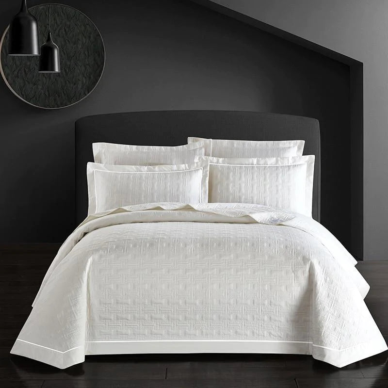 Roomie Premium Quilt Set (Egyptian Cotton, 400 TC) - Luxxo